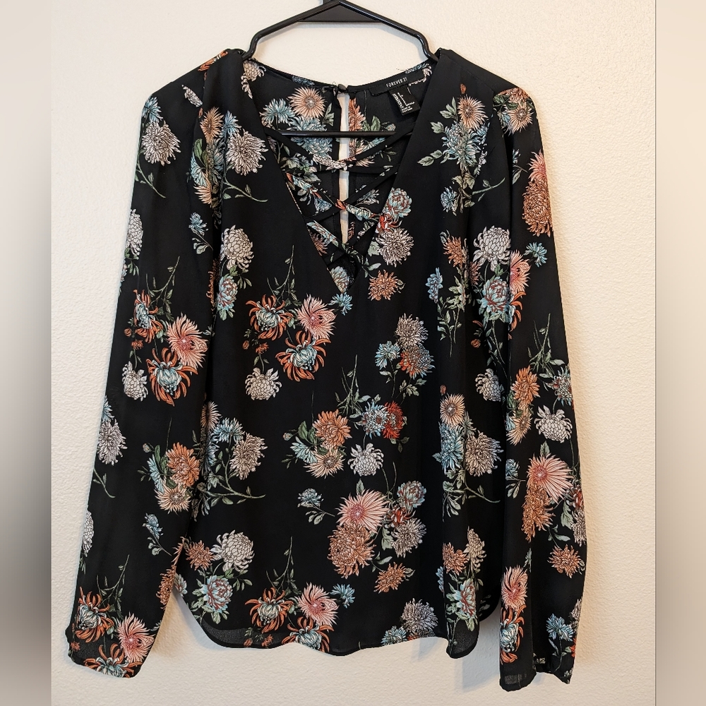 Forever 21 Black Longsleeve Floral Blouse